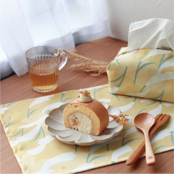 【芒花-藤黃-餐墊】防塵墊 / 辦公桌墊 Placemat 原創印花,禮物,生日禮物,家飾,裝飾,居家,佈置,芒草,餐墊,廚房佈置