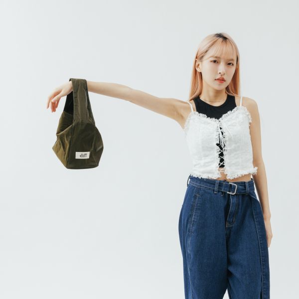 (卡其綠) 韓國 Diff Hobo Bag Signature khaki 流浪包經典 肩背包 托特包 Diff,韓國包包,單肩袋,Hobo包,韓星包包,流浪包,Made in Korea,韓國設計師包包品牌