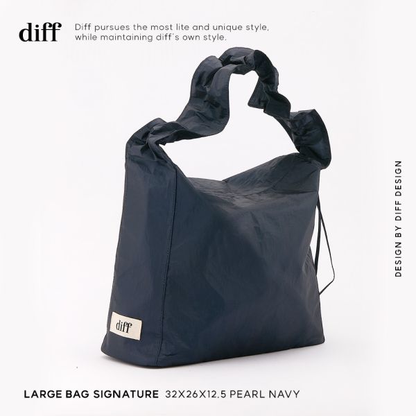 (珍珠藍) 韓國 Diff Large Bag Signature pearl navy 流浪包．經典大款 肩背包 托特包 Diff,韓國包包,單肩袋,Hobo包,韓星包包,流浪包,Made in Korea,韓國設計師包包品牌