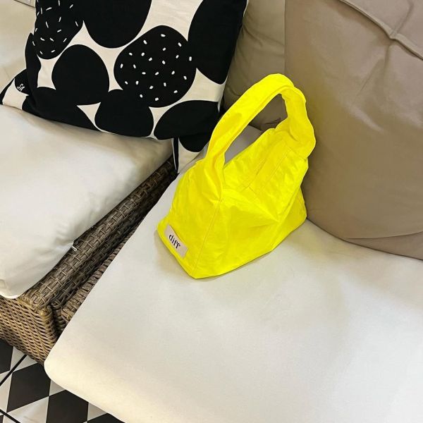 (黃色) 韓國 Diff Hobo Bag Signature yellow 流浪包霓虹 肩背包 托特包 Diff,韓國包包,單肩袋,Hobo包,韓星包包,流浪包,Made in Korea,韓國設計師包包品牌