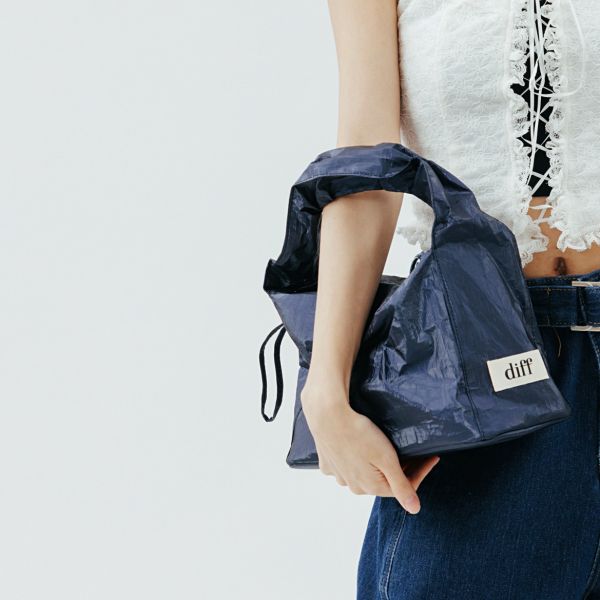 (珍珠藍) 韓國 Diff Hobo Bag Signature pearl navy  流浪包經典 肩背包 托特包 Diff,韓國包包,單肩袋,Hobo包,韓星包包,流浪包,Made in Korea,韓國設計師包包品牌