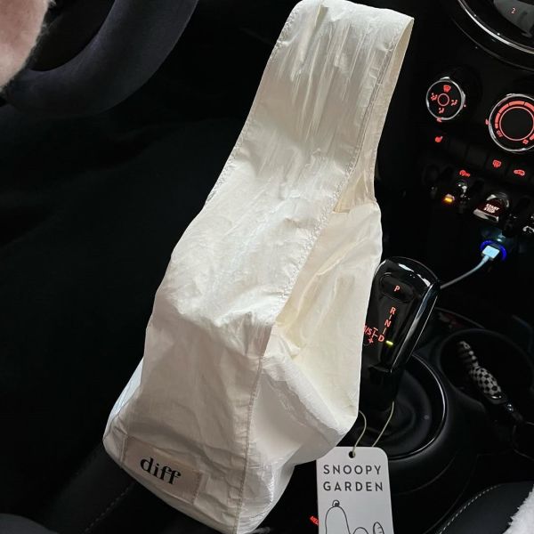 (燕麥) 韓國 Diff Hobo Bag Signature oatmeal 流浪包經典 肩背包 托特包 Diff,韓國包包,單肩袋,Hobo包,韓星包包,流浪包,Made in Korea,韓國設計師包包品牌