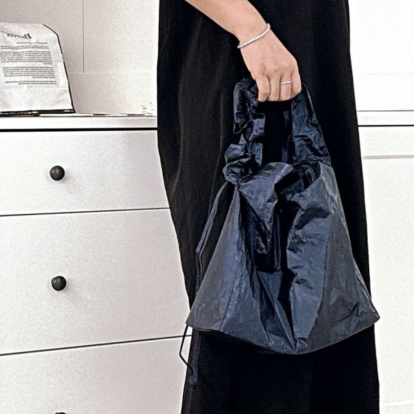 (珍珠藍) 韓國 Diff Large Bag Signature pearl navy 流浪包．經典大款 肩背包 托特包 Diff,韓國包包,單肩袋,Hobo包,韓星包包,流浪包,Made in Korea,韓國設計師包包品牌