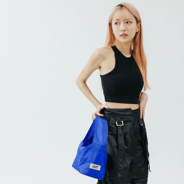 (藍色) 韓國 Diff Hobo Bag Signature blue 流浪包霓虹 肩背包 托特包 Diff,韓國包包,單肩袋,Hobo包,韓星包包,流浪包,Made in Korea,韓國設計師包包品牌