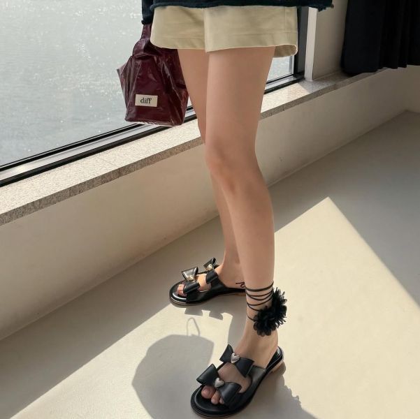(酒紅) 韓國 Diff Hobo Bag Signature burgundy 流浪包經典 肩背包 托特包 Diff,韓國包包,單肩袋,Hobo包,韓星包包,流浪包,Korea design,韓國設計師包包品牌
