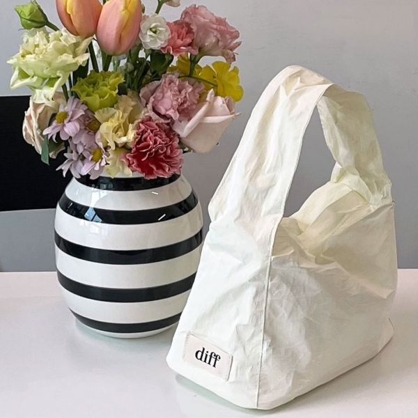 (燕麥) 韓國 Diff Hobo Bag Signature oatmeal 流浪包經典 肩背包 托特包 Diff,韓國包包,單肩袋,Hobo包,韓星包包,流浪包,Made in Korea,韓國設計師包包品牌