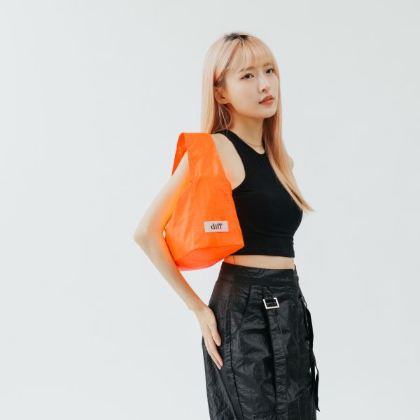 (橙色) 韓國 Diff Hobo Bag Signature orange 流浪包霓虹 肩背包 托特包 Diff,韓國包包,單肩袋,Hobo包,韓星包包,流浪包,Made in Korea,韓國設計師包包品牌