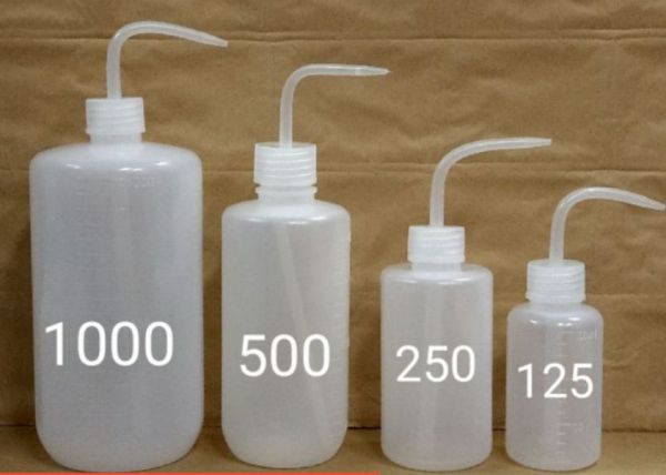 紅嘴彎嘴瓶 500ml  邊管洗滌瓶 附刻度 沖洗瓶 清洗瓶 紅嘴洗滌瓶 植物澆水瓶  多肉植物澆水 彎嘴瓶 澆花器 附刻度 沖洗瓶 清洗瓶 塑料紅嘴洗滌瓶 植物澆水瓶 擠壓瓶 多肉植物澆水 邊管洗滌瓶
