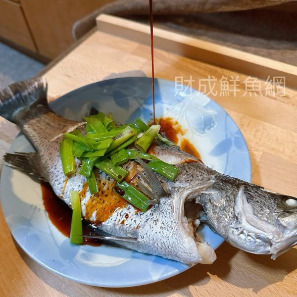 金目鱸魚每隻600G以上(去鰓去肚去鱗+真空) 輕鬆買海鮮,買海鮮首選,海鮮宅配專家,網購海鮮,滿額免運,讓您簡單料理海鮮,海鮮美味上桌,買魚的好地方。