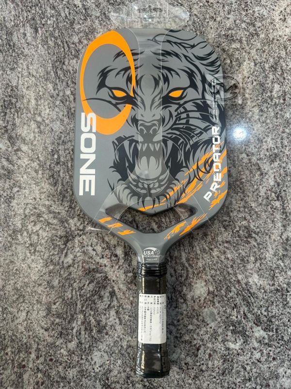 OSONE PREDATOR 匹克球拍 黑白 225g雙面烤漆 日本Toray 碳纖維 美國匹克球協會認證 OSONE
匹克球拍
匹克球
