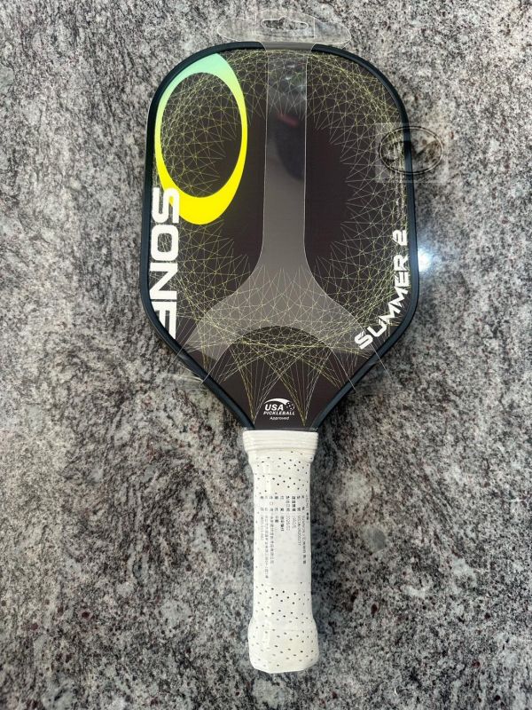 OSONE SUMMER 2 匹克球拍 黑黃 235g玻璃纖維 美國匹克球協會認證 匹克球拍
匹克球
OSONE