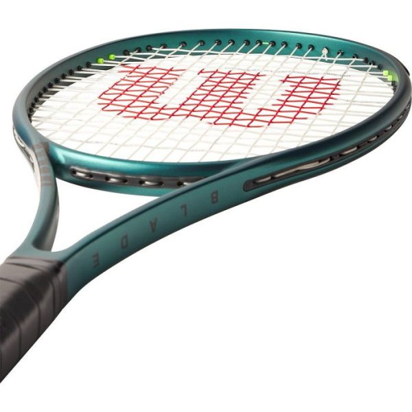 Wilson Blade 100L V9 網球拍 16*19 285g 控球與速度最大化 網球拍
BLADE
WILSON