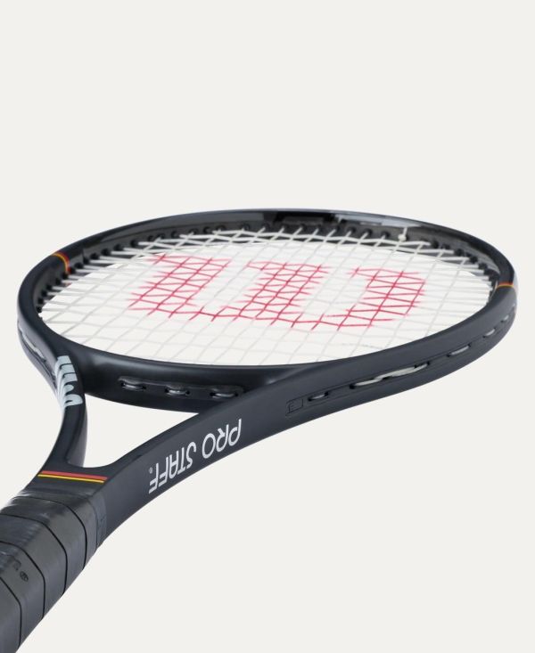 Wilson Pro Staff 97 Classic 網球拍 315g 經典設計 精準控球 全新款 wilson
prostaff
網球拍
網球