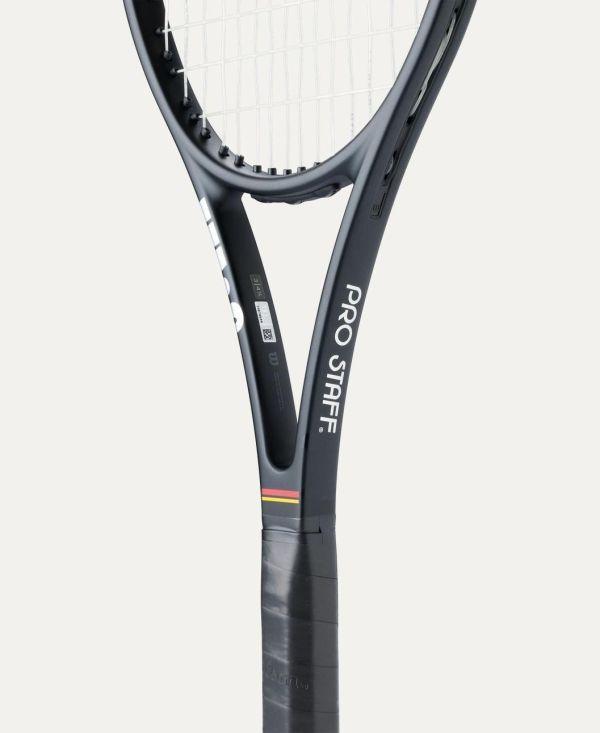 Wilson Pro Staff 97L Classic 網球拍 290g 經典設計 精準控球 全新款 wilson
prostaff
網球拍
網球