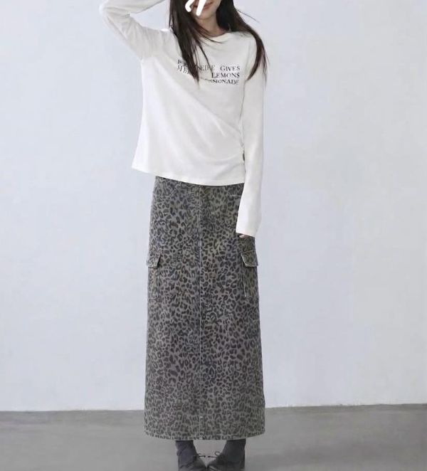 ZinD [ 豹紋霧色工裝剪裁直線裙 ] 2色 2609291 ZinD,zind,ZD,zooindrawer,zoo in 抽屜,動物園,丹寧,外套,外套富翁,洋裝,韓國襪子,年終慶,雙11,雙12,黑五,百搭,合購價,自訂,春裝,Tshirt,首爾