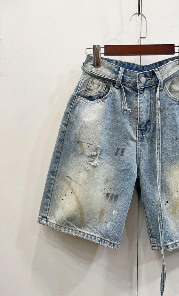 ZinD [ 做舊質感休閒丹寧五分褲 ] 4尺寸 2603231 shihslica ZinD,zind,ZD,zooindrawer,zoo in 抽屜,抽屜動物園,丹寧,裙子,裙子富翁,洋裝,韓國襪子,年終慶,雙11,雙12,黑五,永恆慶,合購價,自訂,春裝,Tshirt