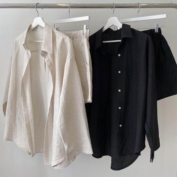 ZinD [ SALE 套裝：混紡簡約寬版衫＋短褲設計套裝 ] 2色 2608172 ZinD,zind,ZD,zooindrawer,zoo in 抽屜,動物園,丹寧,外套,外套富翁,洋裝,韓國襪子,年終慶,雙11,雙12,黑五,百搭,合購價,自訂,春裝,Tshirt,首爾