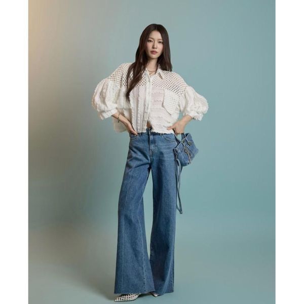 ZinD [ 拼接風格氣球袖浪漫襯衫 ] 2色 2602051 shihslica ZinD,zind,ZD,zooindrawer,zoo in drawer,抽屜動物園,丹寧,牛仔外套,外套富翁,洋裝,韓國襪子,年終慶,雙11,雙12,黑五,週年慶,合購價,自訂款