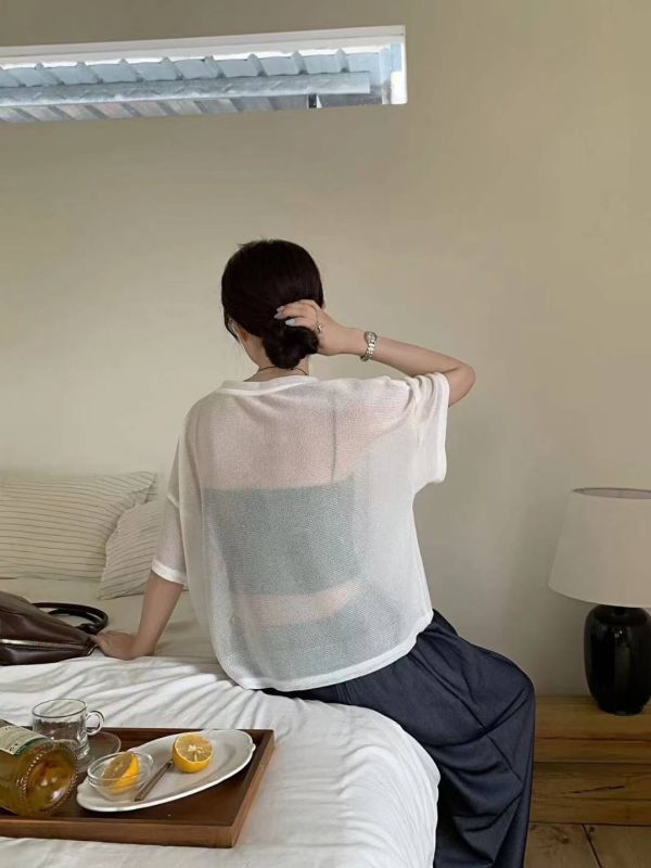 Z in D [ 親膚彈性網紗半透Ｔ ] 2色 2507221 (shihslica) ZinD,zind,ZD,zooindrawer,zoo in drawer,抽屜動物園,丹寧,牛仔外套,外套富翁,洋裝