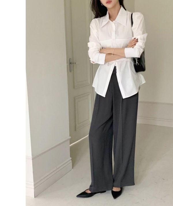 ZinD [ 假兩件綁帶造型後蝴蝶結襯衫 ] 2色 2603051 shihslica ZinD,zind,ZD,zooindrawer,zoo in drawer,抽屜動物園,丹寧,牛仔外套,外套富翁,洋裝,韓國襪子,年終慶,雙11,雙12,黑五,週年慶,合購價,自訂款,shihslica,春裝,襯衫