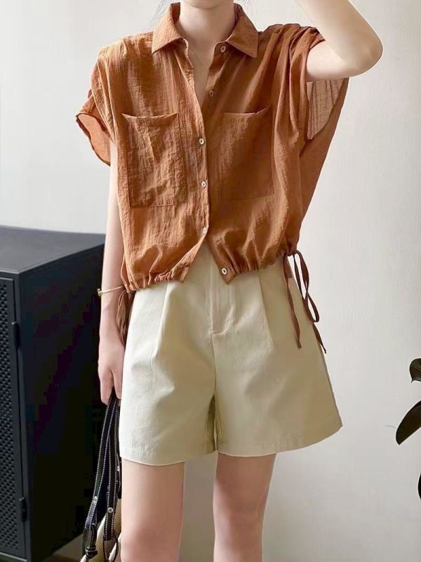 Z in D [ 衣襬縮繩皺摺感排扣薄涼短衫 ] 3色 2506282 (shihslica) 