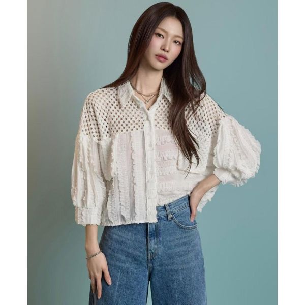 ZinD [ 拼接風格氣球袖浪漫襯衫 ] 2色 2602051 shihslica ZinD,zind,ZD,zooindrawer,zoo in drawer,抽屜動物園,丹寧,牛仔外套,外套富翁,洋裝,韓國襪子,年終慶,雙11,雙12,黑五,週年慶,合購價,自訂款