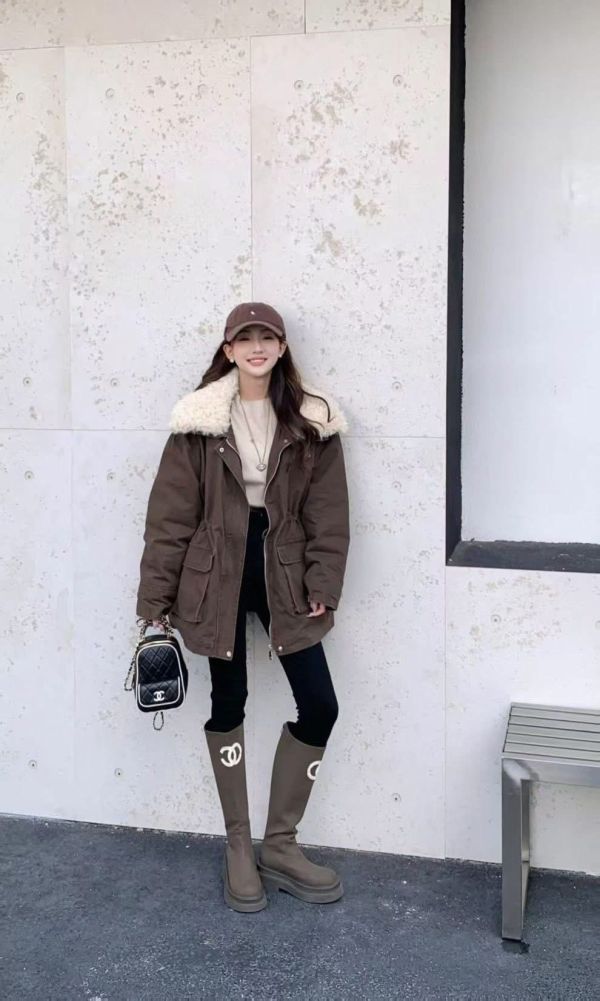 ZinD [ 捲毛大翻領可收腰軍風外套 ] 3色 2512261 