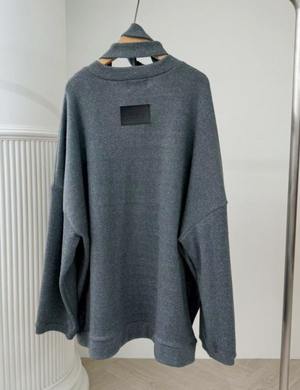 ZinD [ 大Ｖ領穿帶領巾寬袖針織 ] 2色 2512042 ZinD,zind,ZD,zooindrawer,zoo in drawer,抽屜動物園,丹寧,牛仔外套,外套富翁,洋裝,韓國襪子