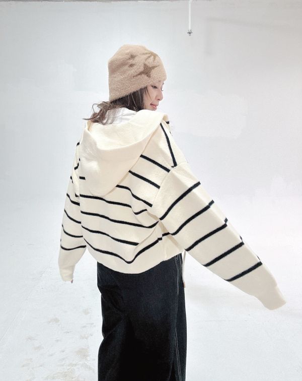 Z in D [ 金釦大口袋連帽厚磅針織 ] 2色 2509245 ZinD,zind,ZD,zooindrawer,zoo in drawer,抽屜動物園,丹寧,牛仔外套,外套富翁,洋裝