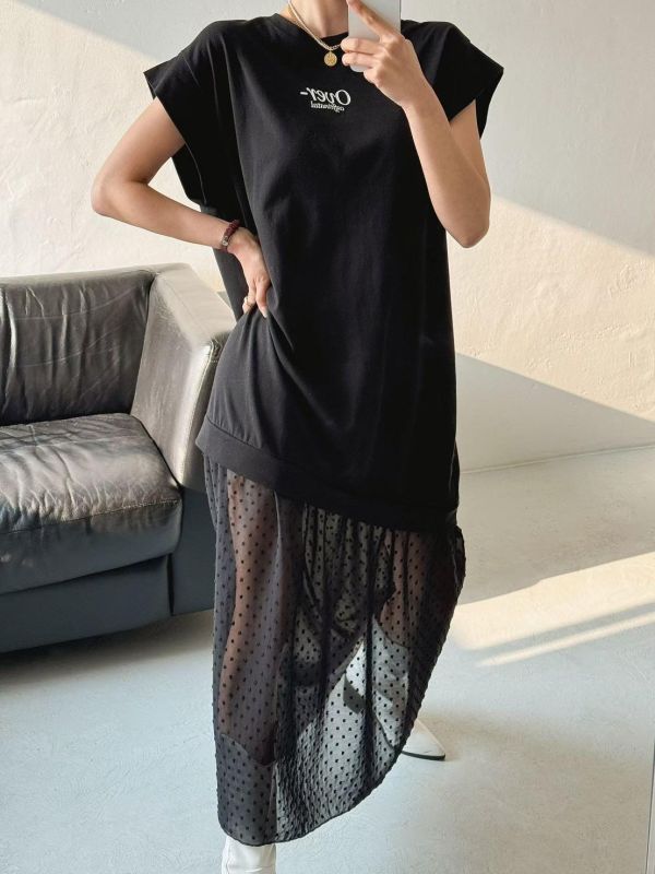 ZinD [ 裙襬米點透紗拼接連身Ｔ ] 2色 2603271 shihslica ZinD,zind,ZD,zooindrawer,zoo in 抽屜,抽屜動物園,丹寧,裙子,裙子富翁,洋裝,韓國襪子,年終慶,雙11,雙12,黑五,永恆慶,合購價,自訂,春裝