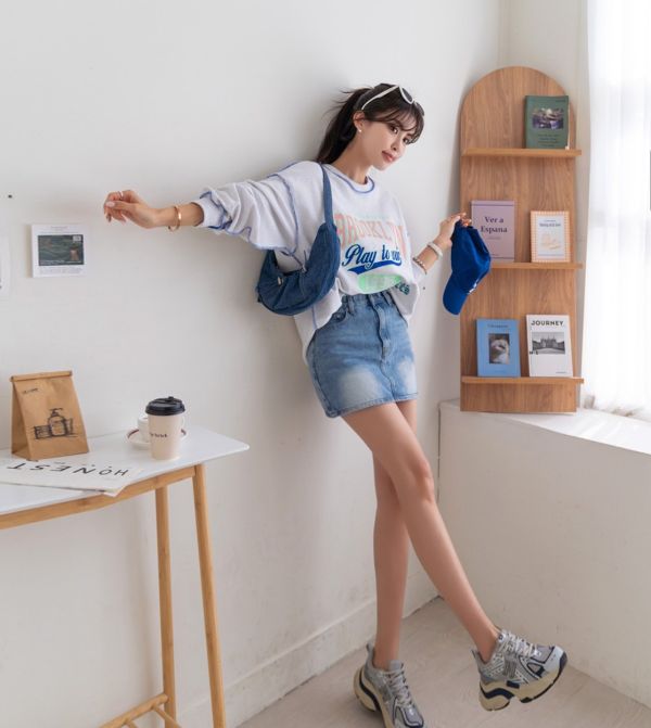 Z in D [ 配色反車線文字棉Ｔ ] 2色 2510072 ZinD,zind,ZD,zooindrawer,zoo in drawer,抽屜動物園,丹寧,牛仔外套,外套富翁,洋裝