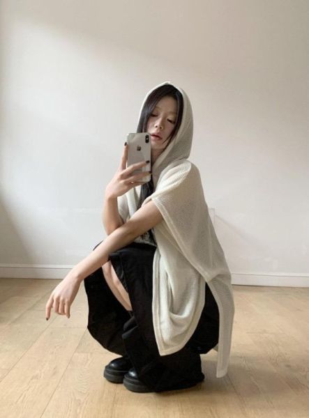 ZinD [ 半透感慵懶連帽針織衫 ] 3色 2603123 shihslica ZinD,zind,ZD,zooindrawer,zoo in drawer,抽屜動物園,丹寧,牛仔外套,外套富翁,洋裝,韓國襪子,年終慶,雙11,雙12,黑五,週年慶,合購價,自訂款,shihslica,春裝