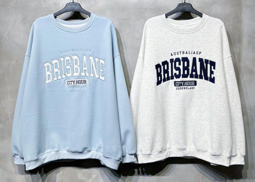 ZinD [ 繡字英文百搭暖Ｔ恤 ] 2色 2602034 shihslica ZinD,zind,ZD,zooindrawer,zoo in drawer,抽屜動物園,丹寧,牛仔外套,外套富翁,洋裝,韓國襪子,年終慶,雙11,雙12,黑五,週年慶,合購價,自訂款