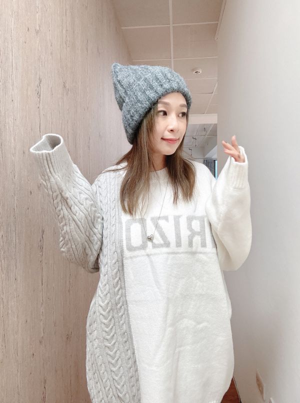 ZinD [ 麻花毛線拼接雙色針織上衣 ] 3色 2601023 shihslica ZinD,zind,ZD,zooindrawer,zoo in drawer,抽屜動物園,丹寧,牛仔外套,外套富翁,洋裝,韓國襪子,年終慶,雙11,雙12,黑五,週年慶,合購價,自訂款