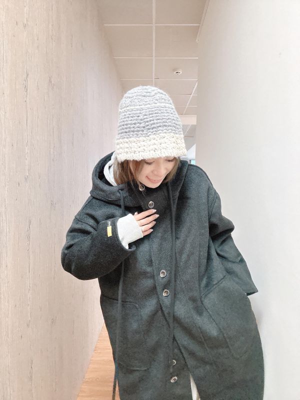 ZinD [ 大圓釦立體連帽領毛呢長大衣 ] 炭黑 2603011 shihslica 