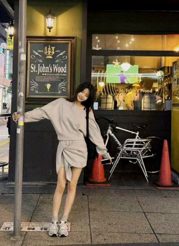 Z in D [ 套裝：撤綁造型短褲＋寬領Ｔ ] 2色 2509221 (shihslica) ZinD,zind,ZD,zooindrawer,zoo in drawer,抽屜動物園,丹寧,牛仔外套,外套富翁,洋裝,套裝,正韓