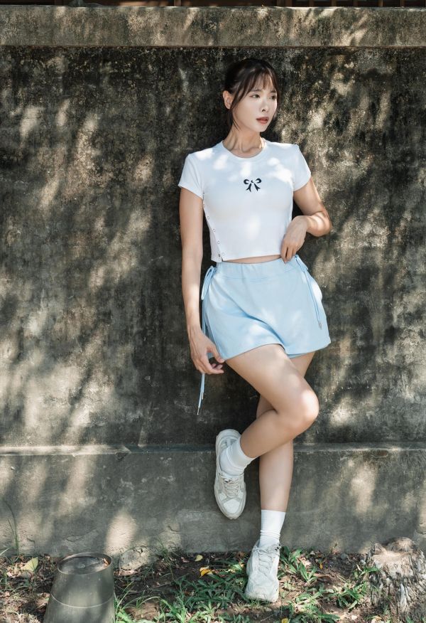 ZinD [ Mei穿著款：側邊綁帶休閒清新短褲裙 ]  2607204 ZinD,zind,ZD,zooindrawer,zoo in 抽屜,動物園,丹寧,外套,外套富翁,洋裝,韓國襪子,年終慶,雙11,雙12,黑五,百搭,合購價,自訂,春裝,Tshirt,首爾