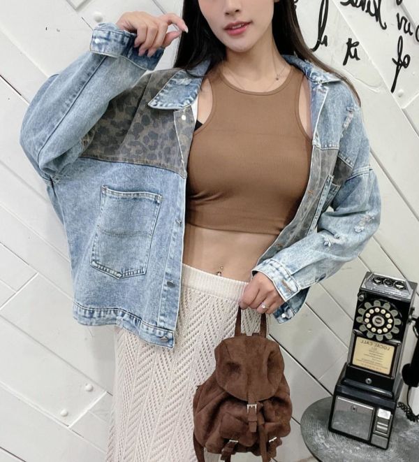 Z in D [ 豹紋拼接口袋單寧外套 ] 2510071 (shihslca) ZinD,zind,ZD,zooindrawer,zoo in drawer,抽屜動物園,丹寧,牛仔外套,外套富翁,洋裝