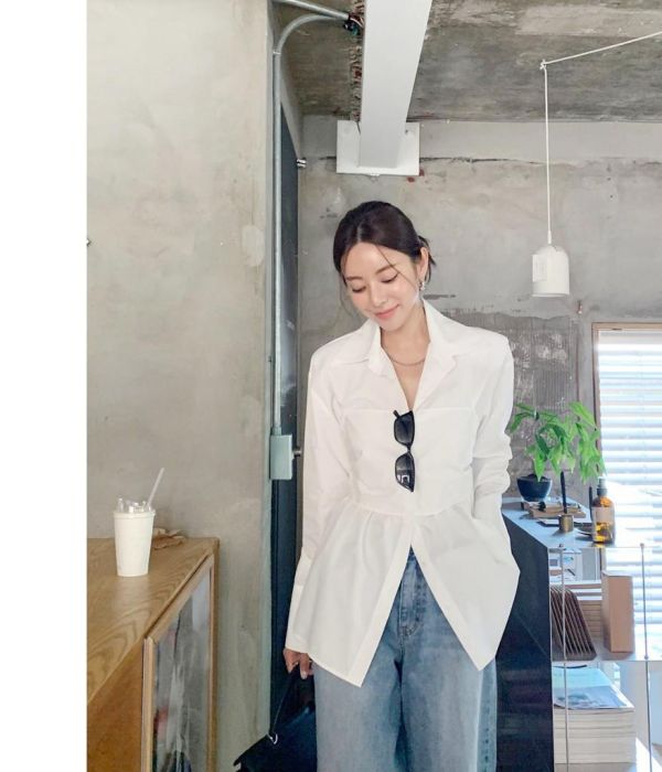 ZinD [ 假兩件綁帶造型後蝴蝶結襯衫 ] 2色 2603051 shihslica ZinD,zind,ZD,zooindrawer,zoo in drawer,抽屜動物園,丹寧,牛仔外套,外套富翁,洋裝,韓國襪子,年終慶,雙11,雙12,黑五,週年慶,合購價,自訂款,shihslica,春裝,襯衫