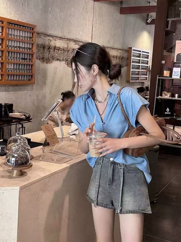 Z in D [ 反折蓋袖Ｖ領薄衫 ] 丹寧藍 2505283 (shihslica) ZinD,zind,ZD,zooindrawer,zoo in drawer,抽屜動物園,丹寧,牛仔外套,外套富翁,洋裝