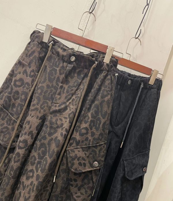 Z in D [ 豹紋大口袋工裝褲 ] 2色 2510155 