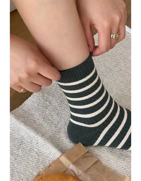 Z in D [ 韓製：經典條紋百搭短襪 ] 10色 2510106 ZinD,zind,ZD,zooindrawer,zoo in drawer,抽屜動物園,丹寧,牛仔外套,外套富翁,洋裝,韓國襪子