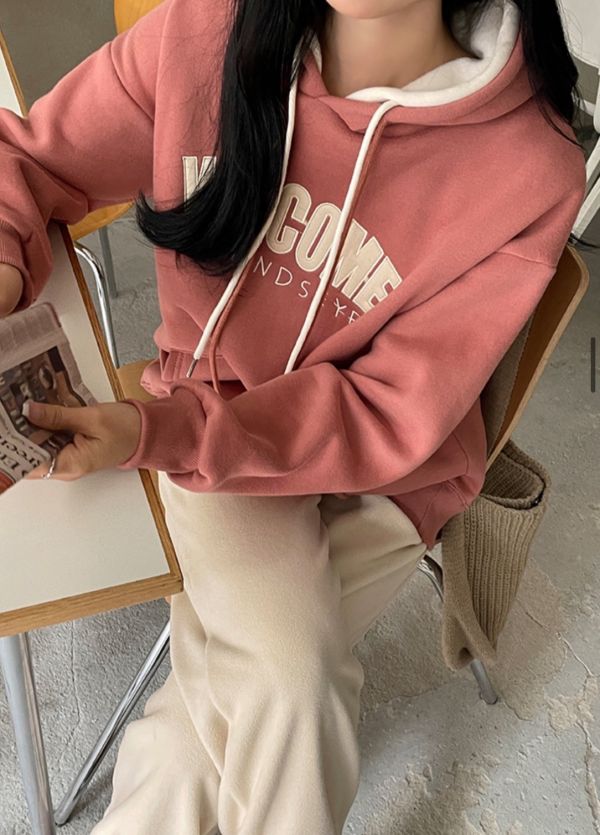 ZinD [ 歡迎英文雙配色刷毛帽Ｔ ] 3色 2512301 (shihslica) ZinD,zind,ZD,zooindrawer,zoo in drawer,抽屜動物園,丹寧,牛仔外套,外套富翁,洋裝,韓國襪子,年終慶,雙11,雙12,黑五,週年慶,合購價,自訂款