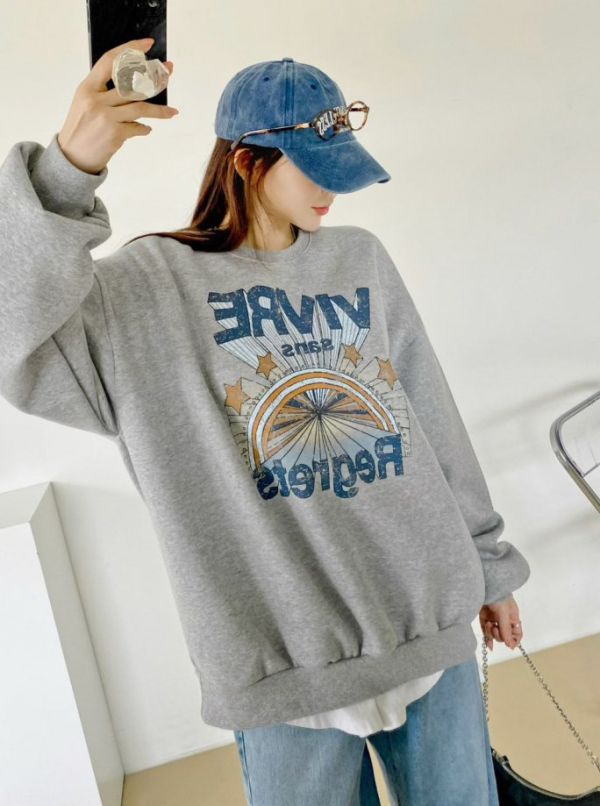 Z in D [ 星星彩虹復古美式寬Ｔ ] 3色 2511042 shihslica ZinD,zind,ZD,zooindrawer,zoo in drawer,抽屜動物園,丹寧,牛仔外套,外套富翁,洋裝,韓國襪子