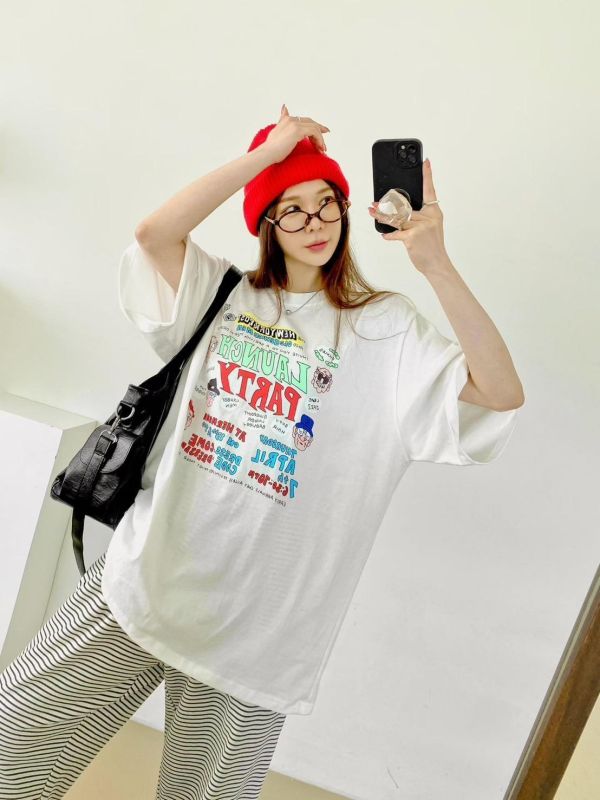 ZinD [ 美式小人物塗鴉棉T ] 3色 2604295 ZinD,zind,ZD,zooindrawer,zoo in 抽屜,動物園,丹寧,外套,外套富翁,洋裝,韓國襪子,年終慶,雙11,雙12,黑五,百搭,合購價,自訂,春裝,Tshirt,首爾