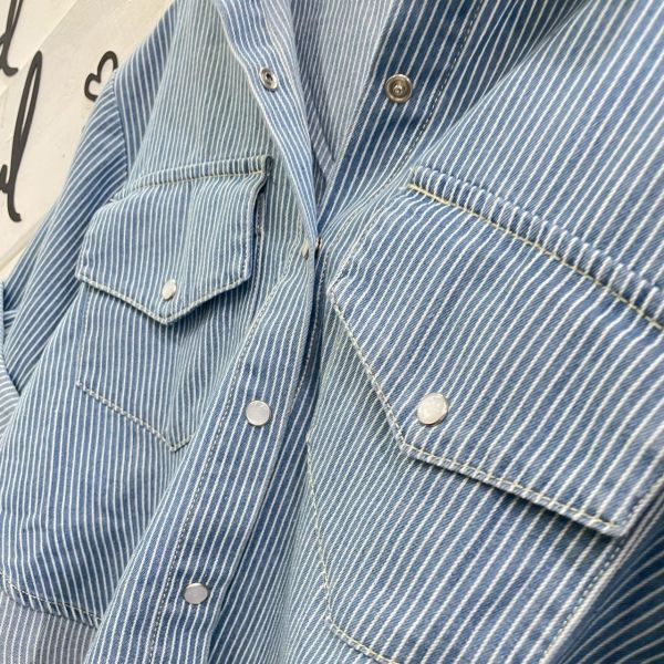 ZinD [ 直條細紋丹寧套裝 外套+短褲 ] 2604293 ZinD,zind,ZD,zooindrawer,zoo in 抽屜,動物園,丹寧,外套,外套富翁,洋裝,韓國襪子,年終慶,雙11,雙12,黑五,百搭,合購價,自訂,春裝,Tshirt,首爾