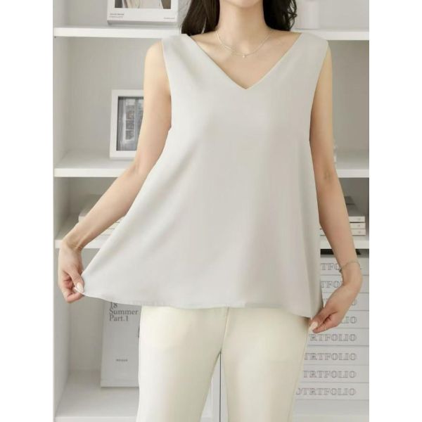 ZinD [ 前後v領雪紡高氣質背心 ] 3色 2603053 shihslica ZinD,zind,ZD,zooindrawer,zoo in 抽屜,抽屜動物園,丹寧,裙子,裙子富翁,洋裝,韓國襪子,年終慶,雙11,雙12,黑五,永恆慶,合購價,自訂,春裝