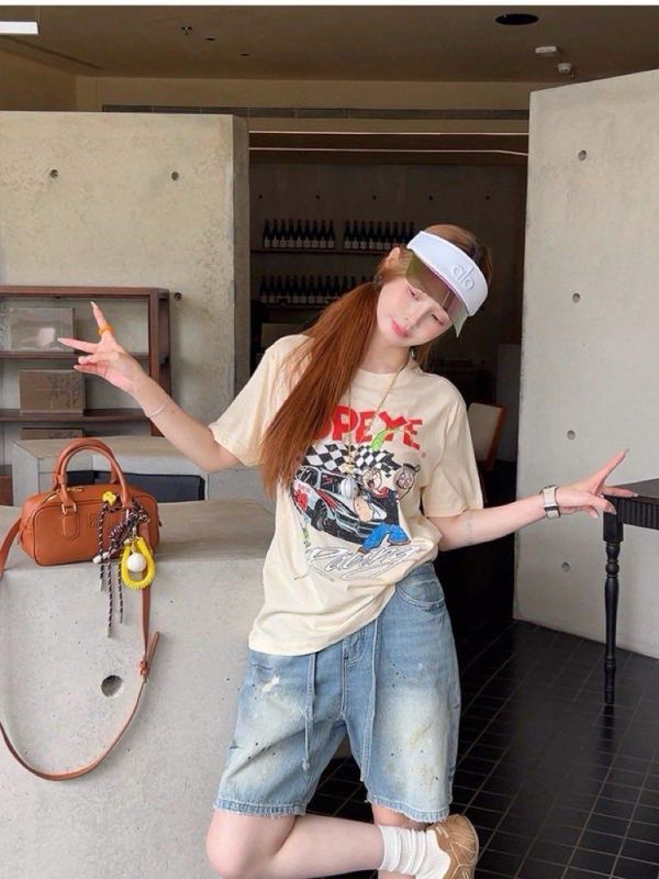 ZinD [ 做舊質感休閒丹寧五分褲 ] 4尺寸 2603231 shihslica ZinD,zind,ZD,zooindrawer,zoo in 抽屜,抽屜動物園,丹寧,裙子,裙子富翁,洋裝,韓國襪子,年終慶,雙11,雙12,黑五,永恆慶,合購價,自訂,春裝,Tshirt