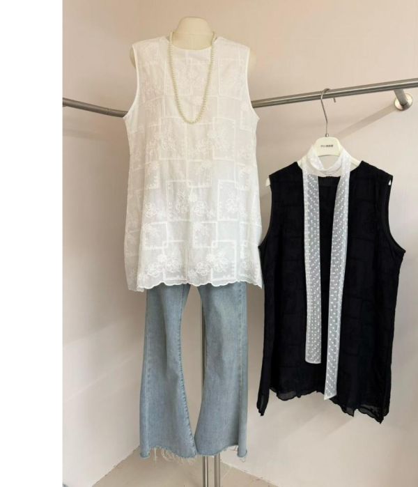 ZinD [ 刺繡蕾絲緹花長版背心 ] 2色 2604204 ZinD,zind,ZD,zooindrawer,zoo in 抽屜,動物園,丹寧,外套,外套富翁,洋裝,韓國襪子,年終慶,雙11,雙12,黑五,百搭,合購價,自訂,春裝,Tshirt,首爾
