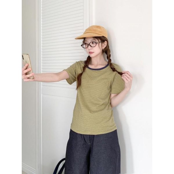 ZinD [ 配色滾領邊細條紋Ｔ ] 4色 2603201 shihslica ZinD,zind,ZD,zooindrawer,zoo in 抽屜,抽屜動物園,丹寧,裙子,裙子富翁,洋裝,韓國襪子,年終慶,雙11,雙12,黑五,合購價,自訂,春裝,Tshirt